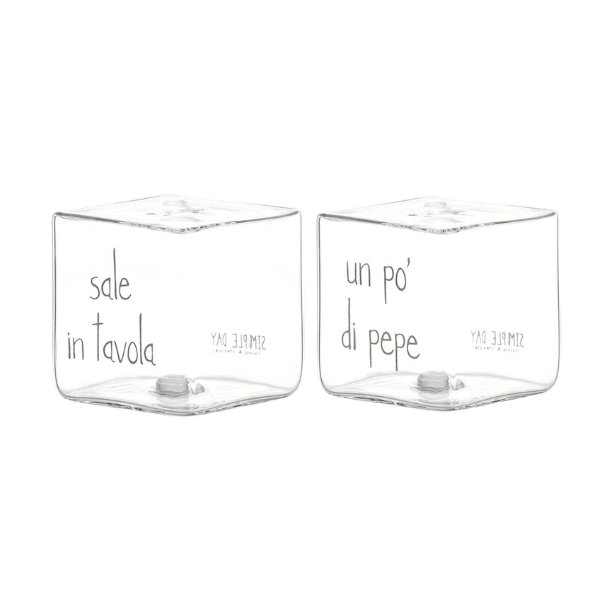 Sale e pepe Sale in tavola - Un pò di pepe