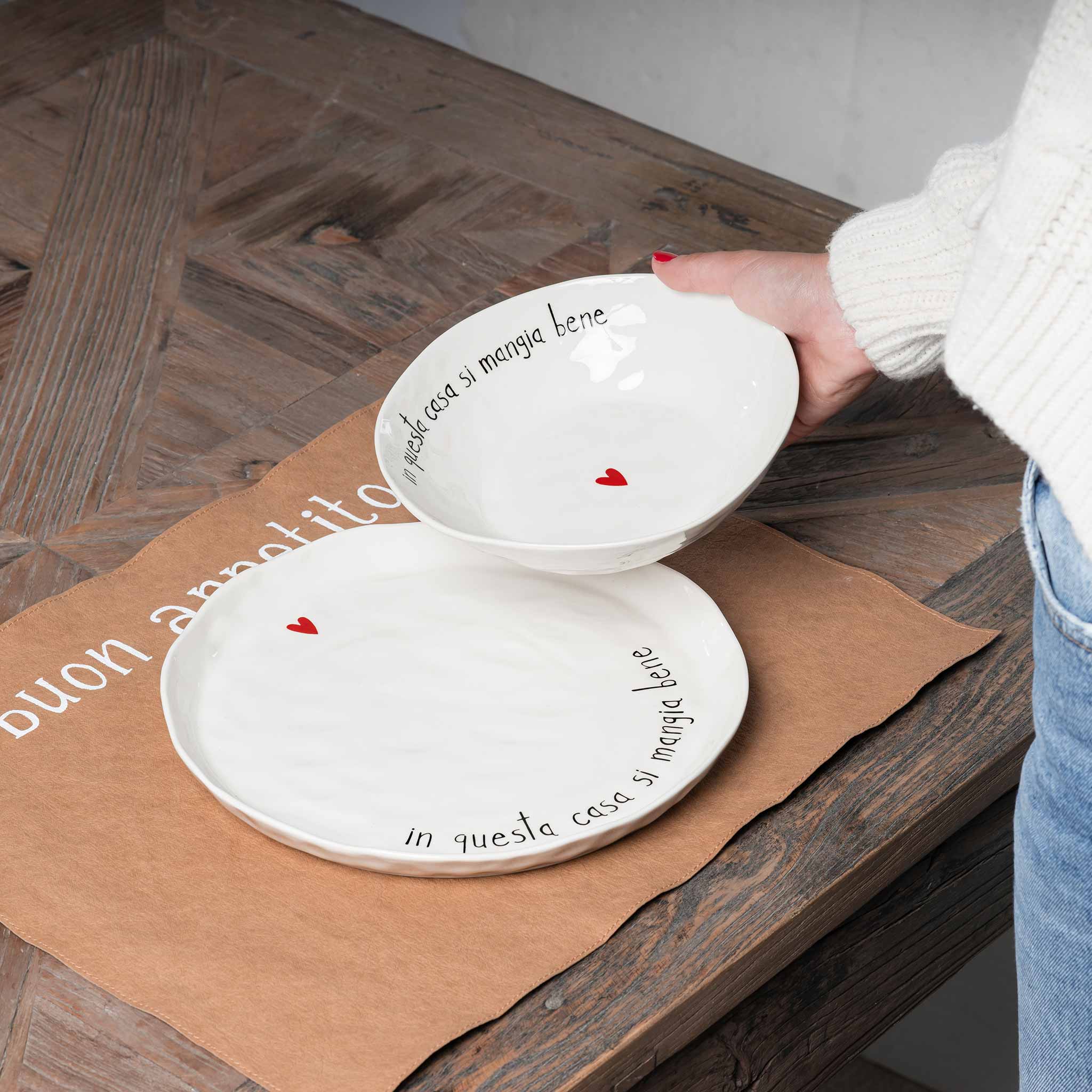 Set 2 Piatti fondi In questa casa si mangia bene - lista nozze